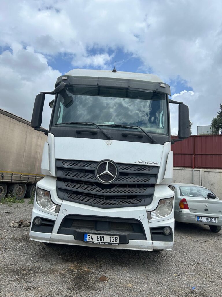 WhatsApp Image 2025-05-18 at 18.28.45 (2)